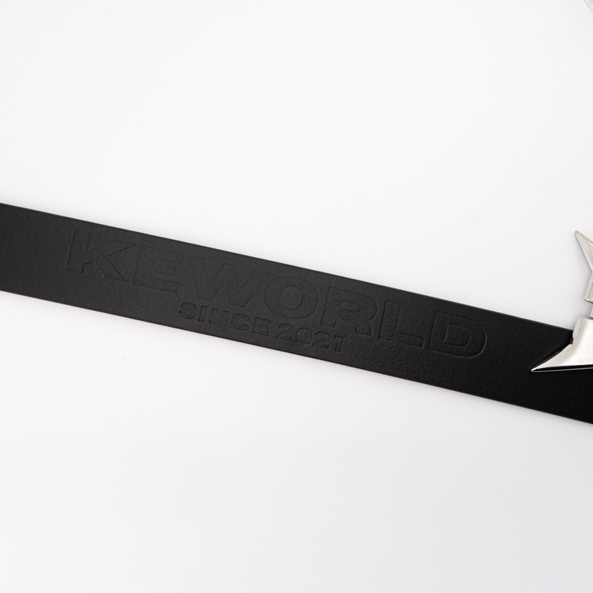 Black belt with 'KEWORLD' branding on a white background